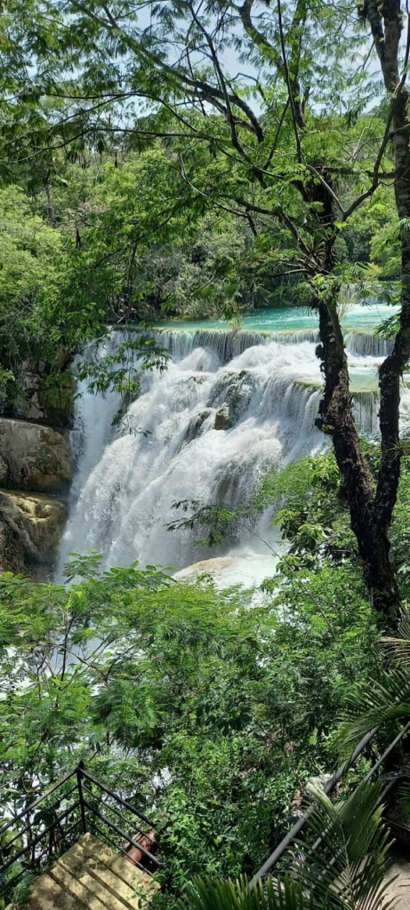 CASCADA EL MECO